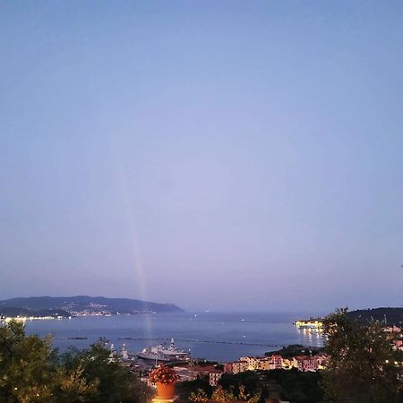 Lavinia Apartment La Spezia Exteriör bild